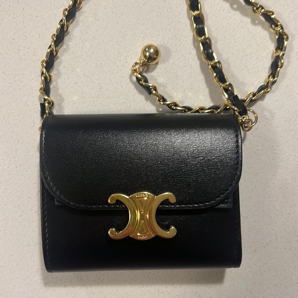 Authentic CELINE Compact - Calf Skin Trifold Wallet WOC on chain - Picture 4 of 15